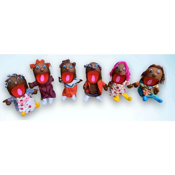 FANTOCHE FAMILIA NEGRA PEQUENA